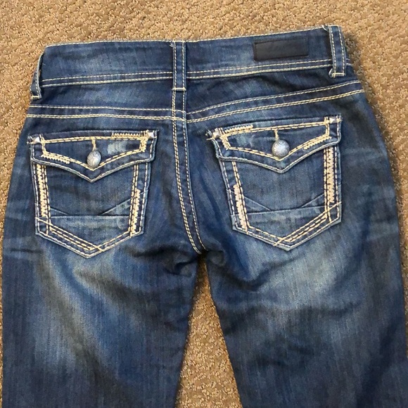 Day Trip Leo Boot Cut Jeans - Picture 5 of 15